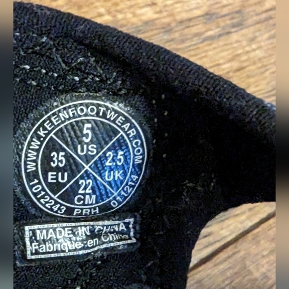 KEEN women's Newport sandals, Size 5, blue and gray New! - Picture 9 of 9